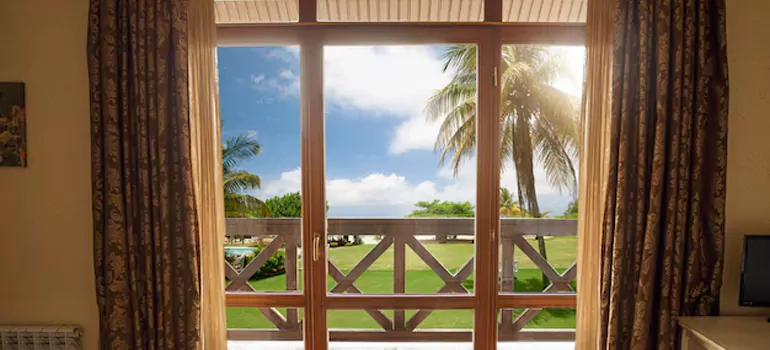 Residential Garden Window Enclosure Repair in Four Corners, FL