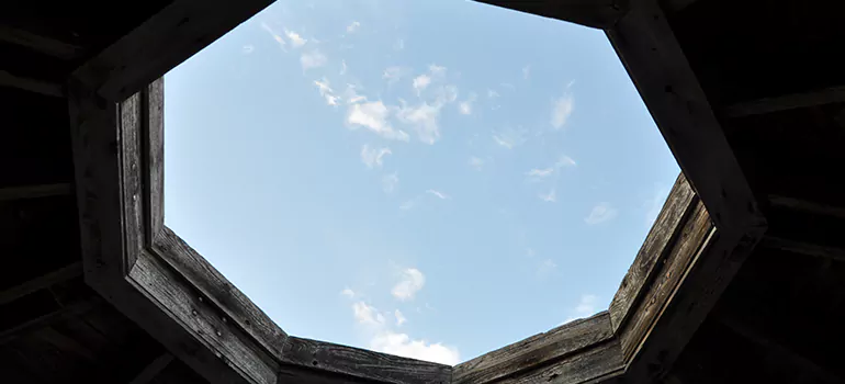 Octagon Window Installation Contractors in Four Corners, FL